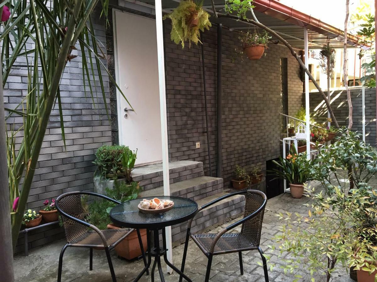 Hostel 47 Batumi Luaran gambar